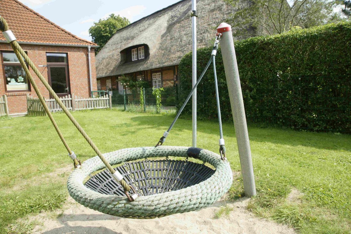 Nestschaukel